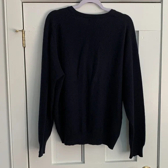 Jos. A. Bank Mens V Neck 100% Cashmere Sweater Size Medium - Picture 4 of 5